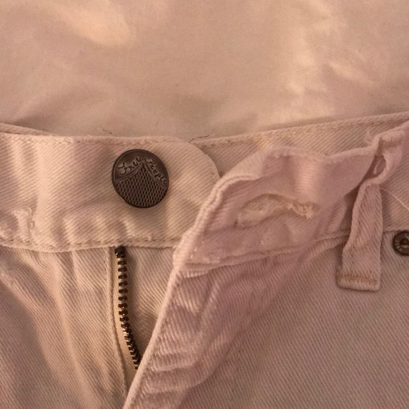 FREE PEOPLE JEAN SHORTS - Picture 5 of 5